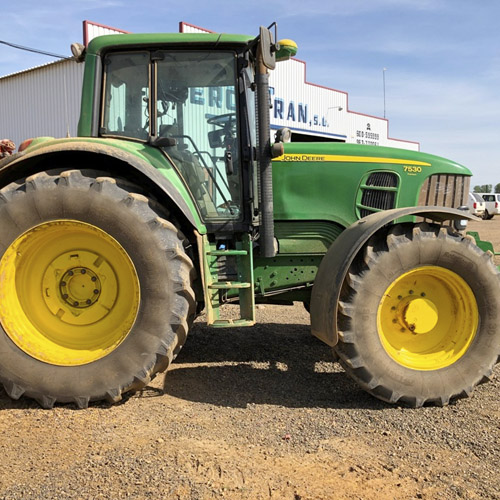 Tractor JOHN DEERE 7530 DT