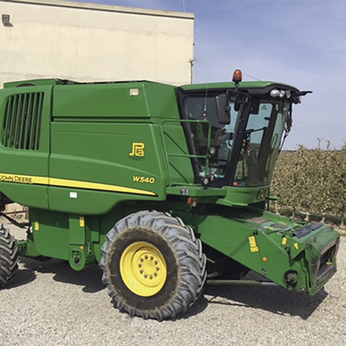 Cosechadora de segunda mano, usado, ocasión JOHN DEERE W540