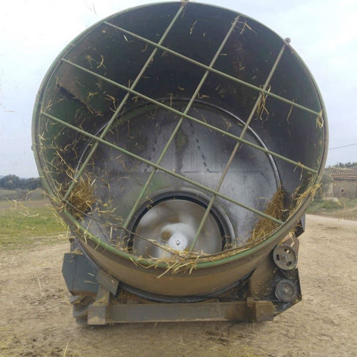 Segunda mano Empajadora de paja TORT, ocasión, usado