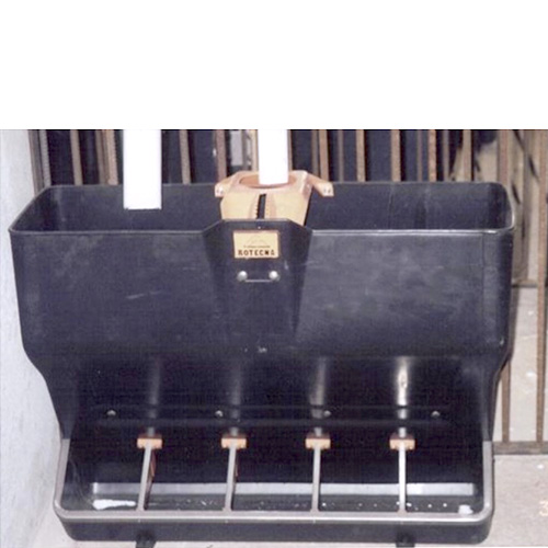 14.2 Tolvas LBC TR-5 de destete