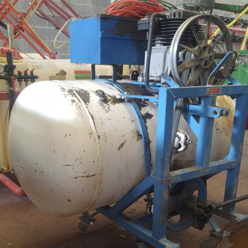 7.3 Segunda mano Compresor para la poda TEYME de 600 litros, ocasión, usado