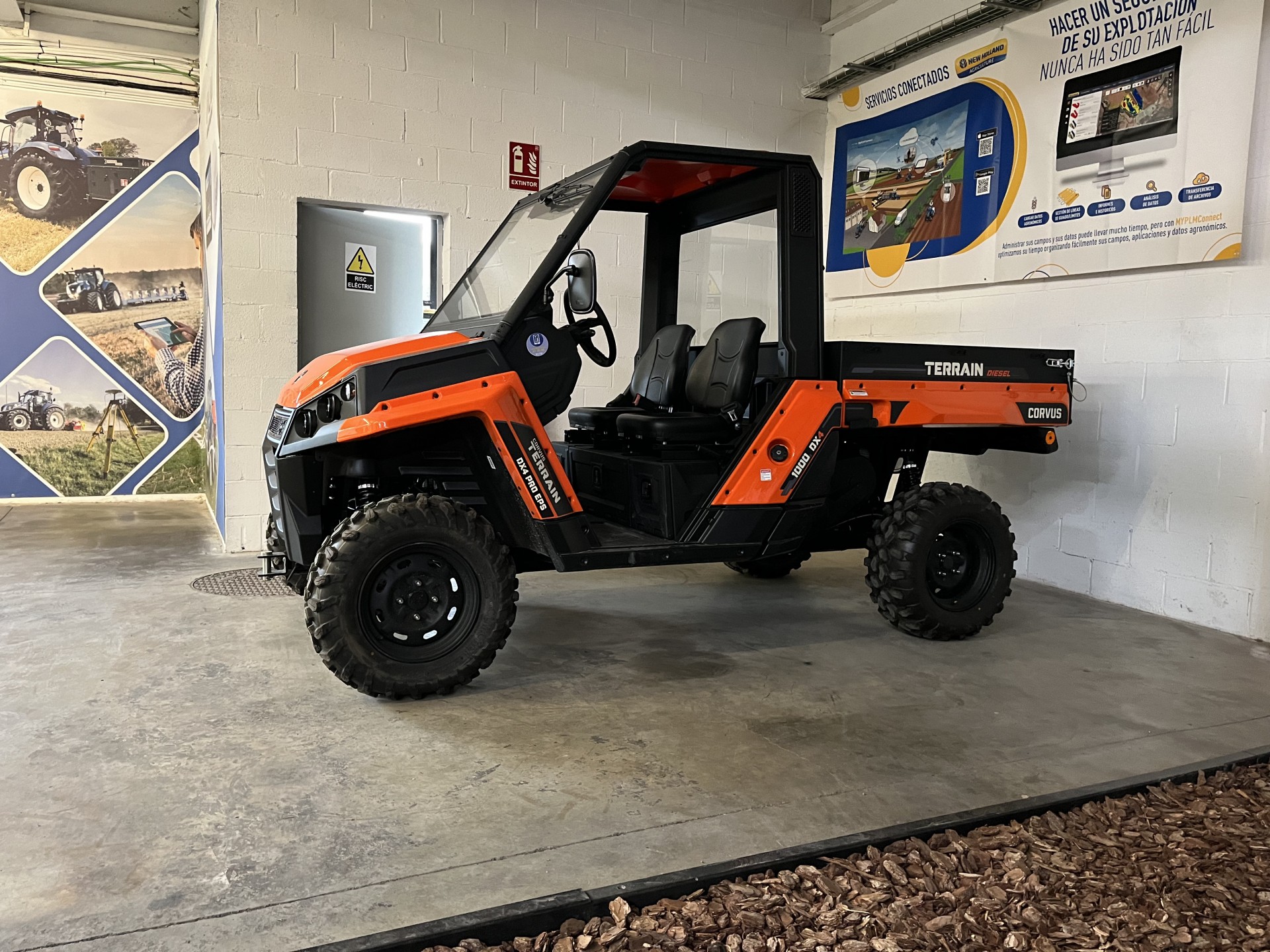 Alquiler vehiculo Corvus Pro EPS Agrotec