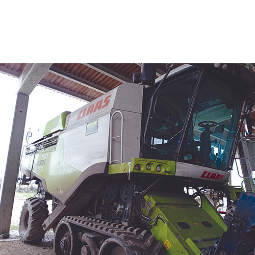 Cosechadora de cereal CLAAS Lexion 750 TT GPS de segunda mano, usado, ocasión