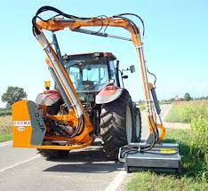 Desbrozadora 3 brazos DSE COSMA