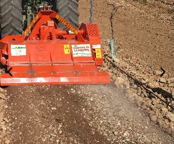 Alquiler de trituradoras y despedregadoras BUGNOT, RINALDI y YUKSEL en FERRO