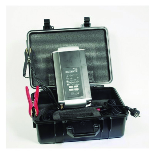 2.35 Cargador de batería CTEK MXTS 70 12 & 24V