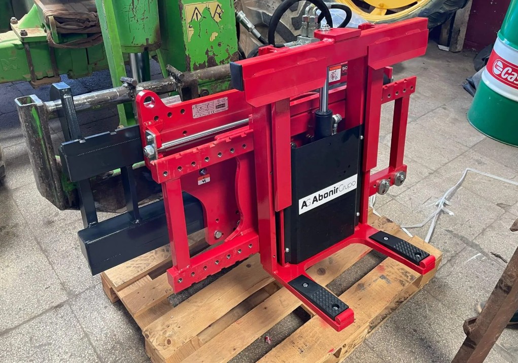 Volteador Hidráulico con Prensor ABONIR FEM2 con 1.500Kg de Capacidad y 180