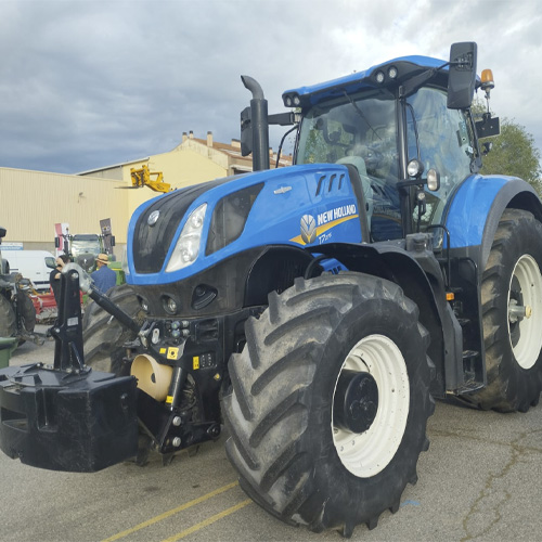 7. Tractor NEW HOLLAND T7.275 HD, segunda mano, ocasión, usado