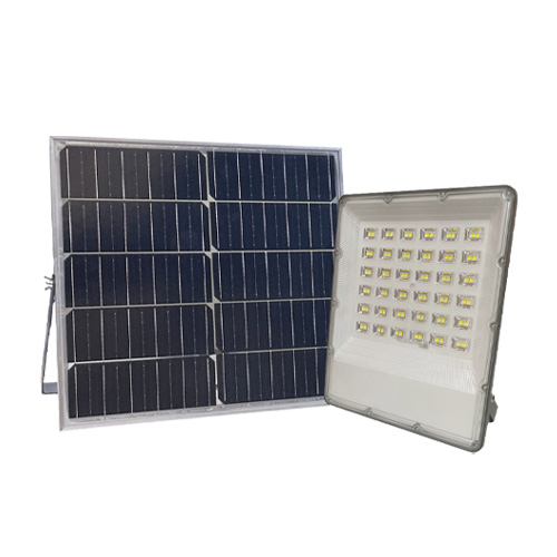3 Foco proyector solar MAXFER de 400W