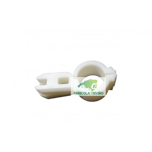 Abrazadera molinete JOHN DEERE 1/2