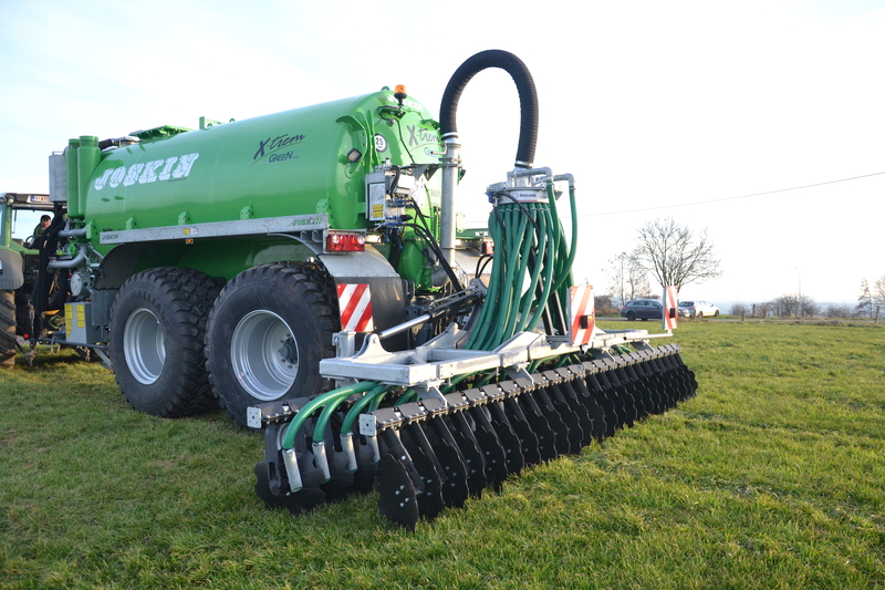 Aplicador de purín con grada rapida Terradisc JOSKIN