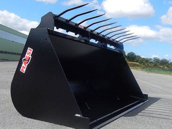 Volquete con rampa de ensilaje MAGSI