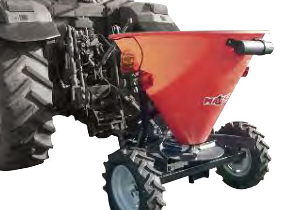 Esparcidor de sal MAGSI remolcado
