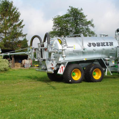 Aplicador de purín de rampa doble salida Twinjet JOSKIN
