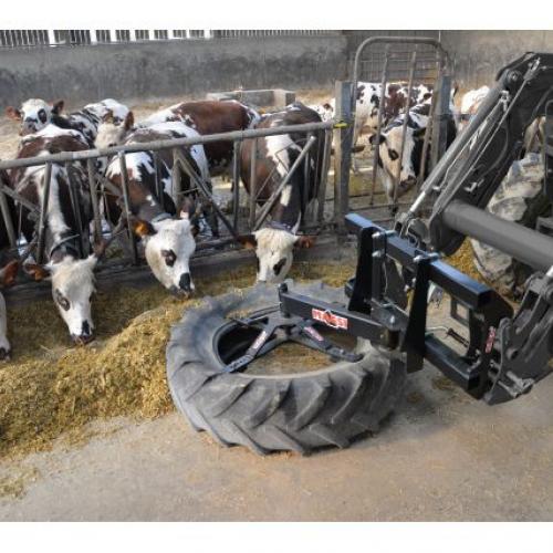 Herramienta para empujar el forraje MAGSI